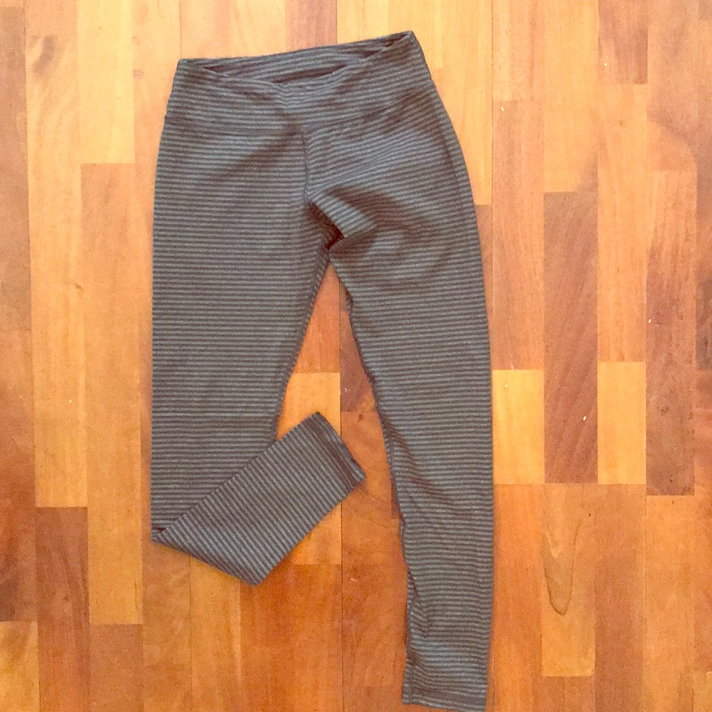 Kyodan brown striped leggings